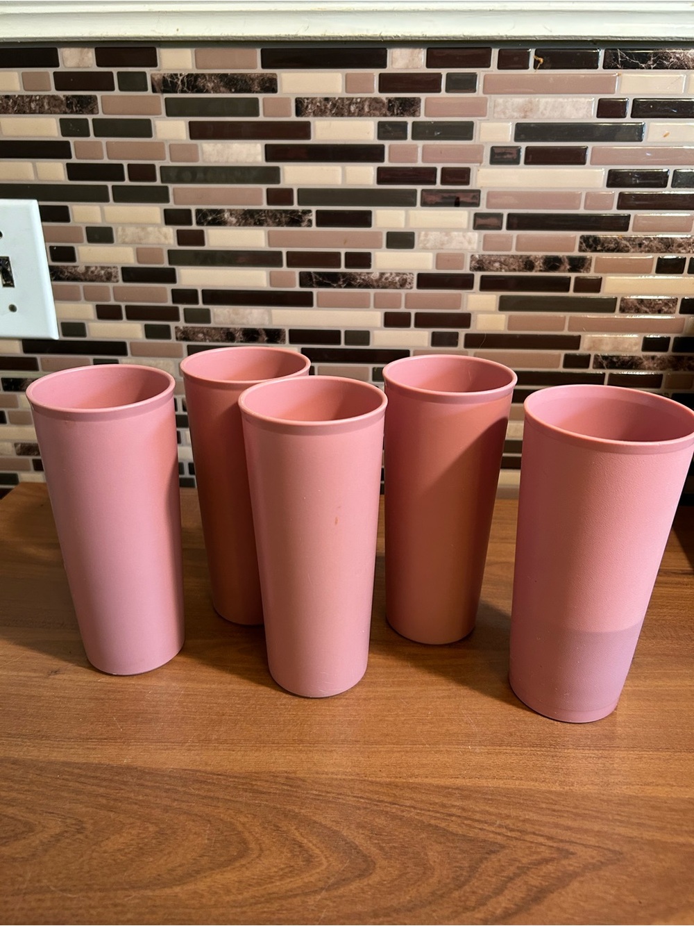 Vintage Tupperware Set of 4 + 1 Pink Tall Reusable Tumblers